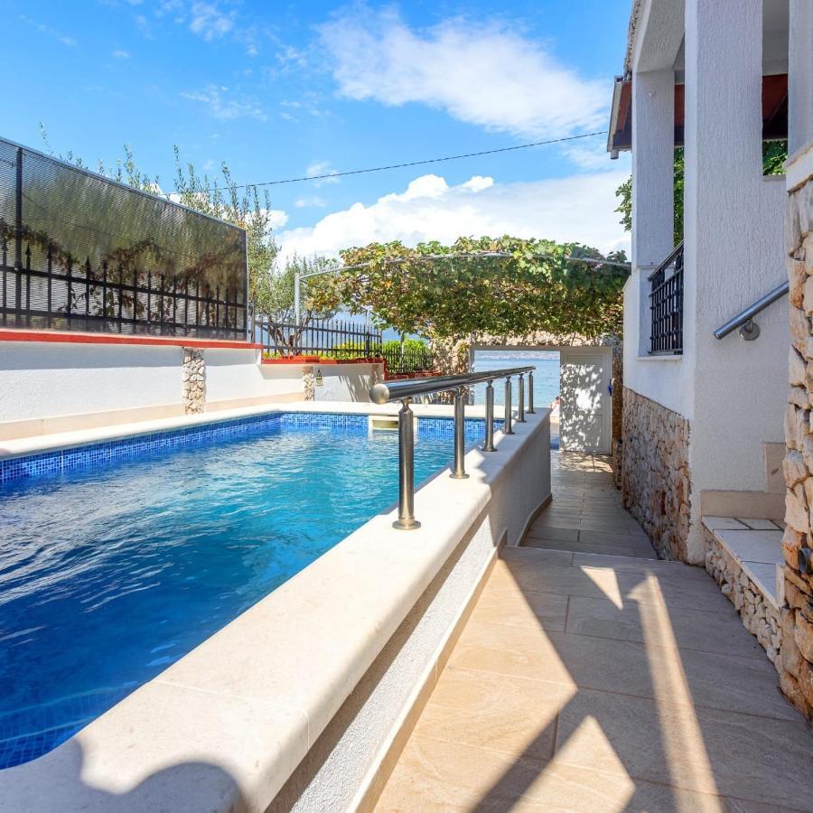 Holiday House Iva Slatine Esterno foto