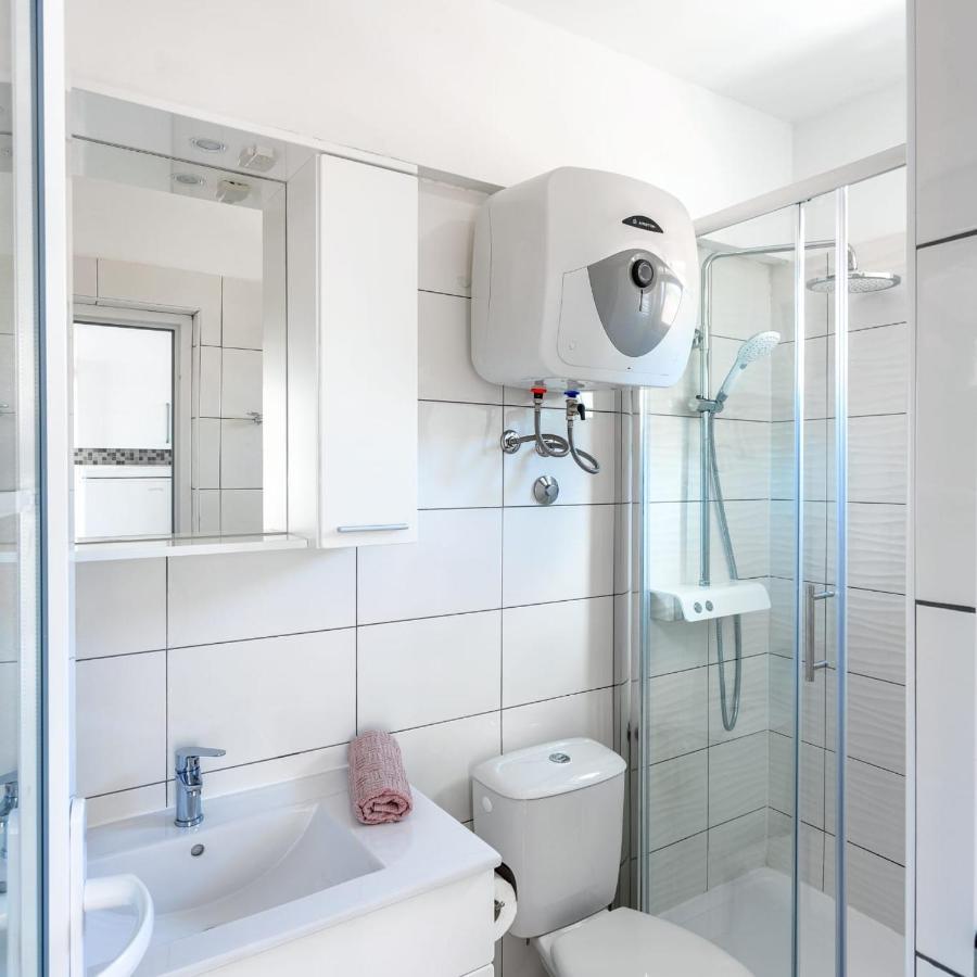 Holiday House Iva Slatine Esterno foto